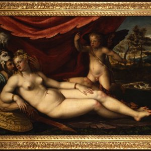 Battista_dellAngelo_del_Moro_-_Venus_Mars_and_Cupid.jpg