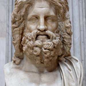 zeus_hd.jpeg
