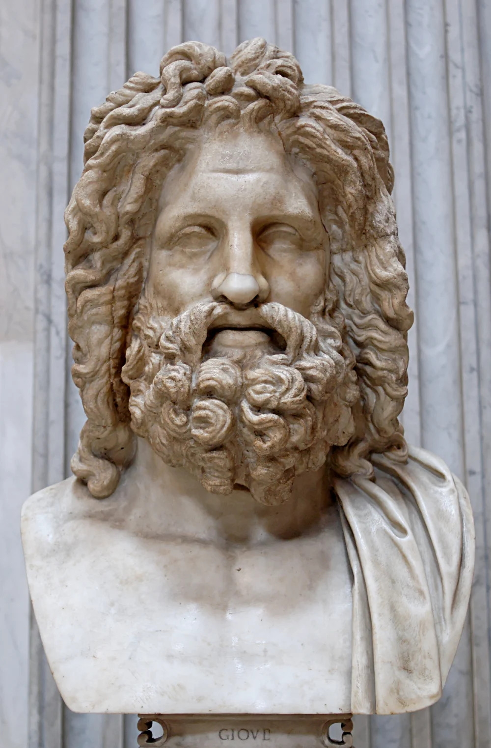 zeus_hd.jpeg